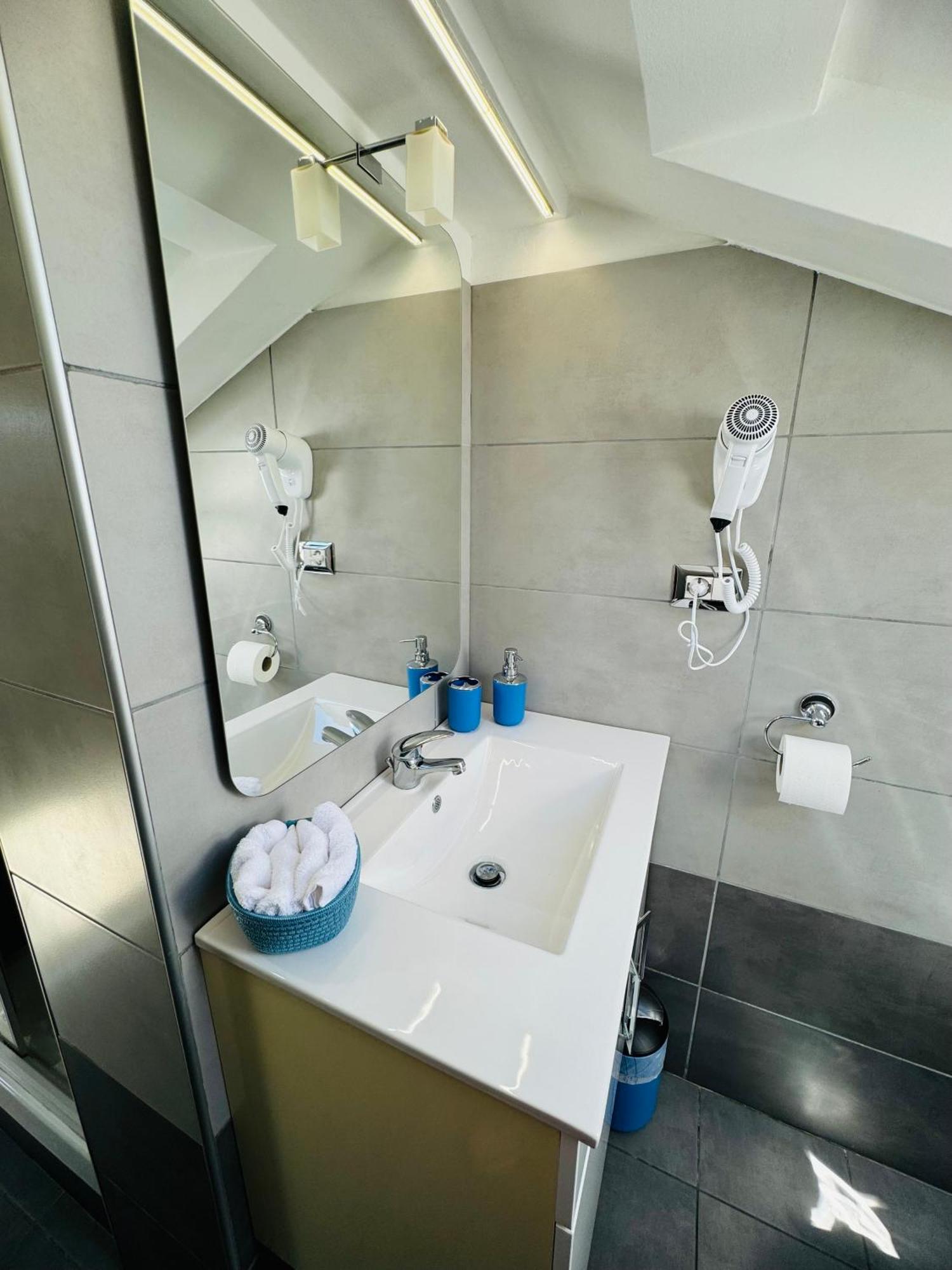 Sky Loft Daire Alba  Dış mekan fotoğraf