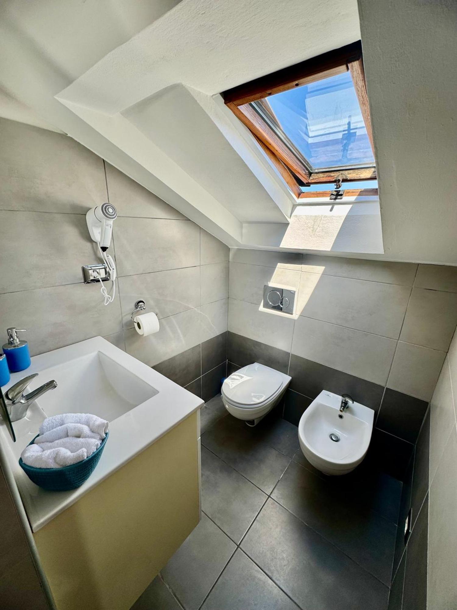 Sky Loft Daire Alba  Dış mekan fotoğraf