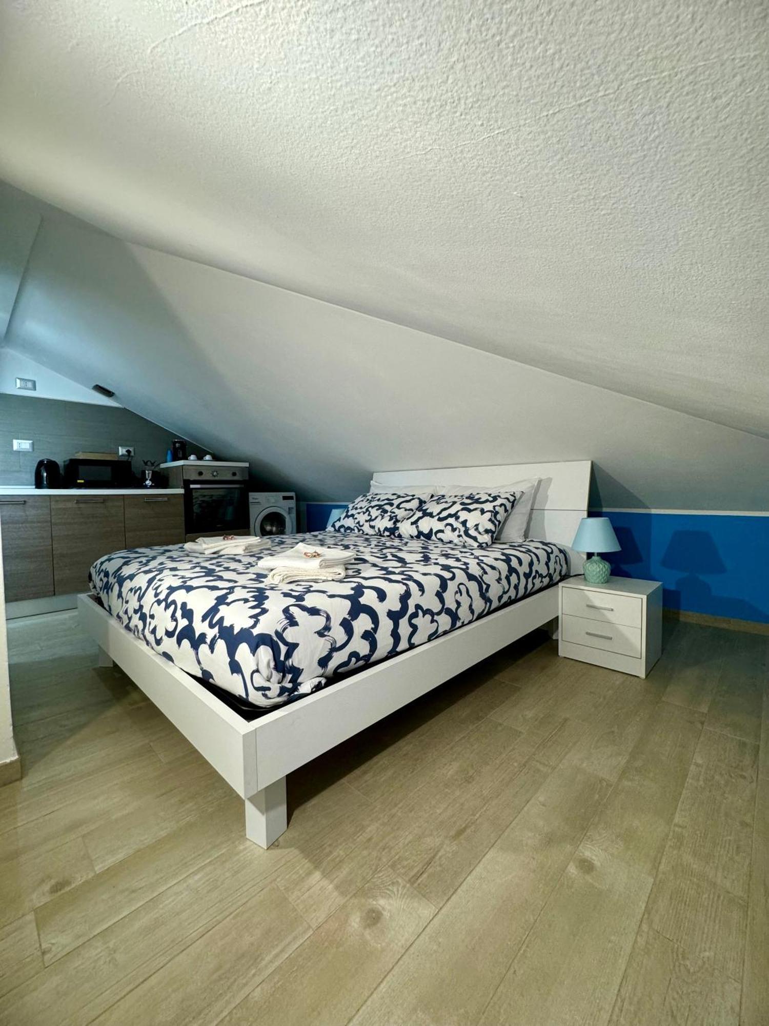 Sky Loft Daire Alba  Dış mekan fotoğraf